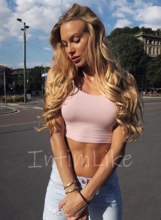 Стриптизерша Лола №7102, 28 лет